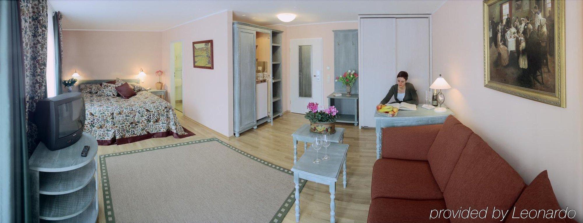 Hotel Henry Erding Habitación foto